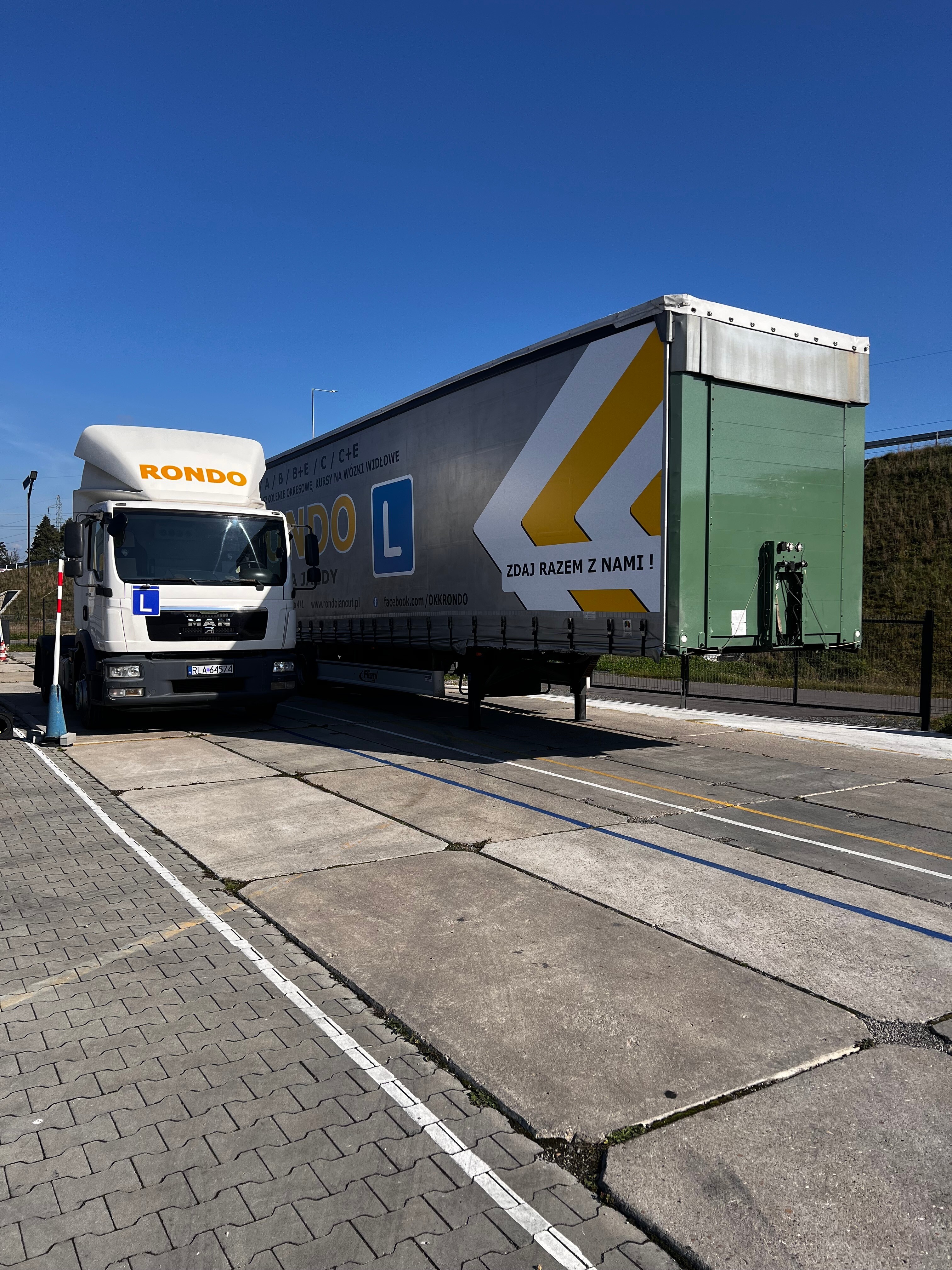 Szkolenie zawodowe - kwalifikacja przewozu rzeczy